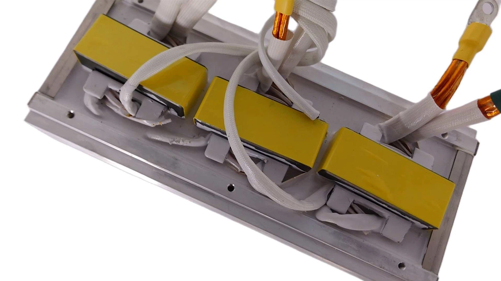 202604081610244643 202604081610244643